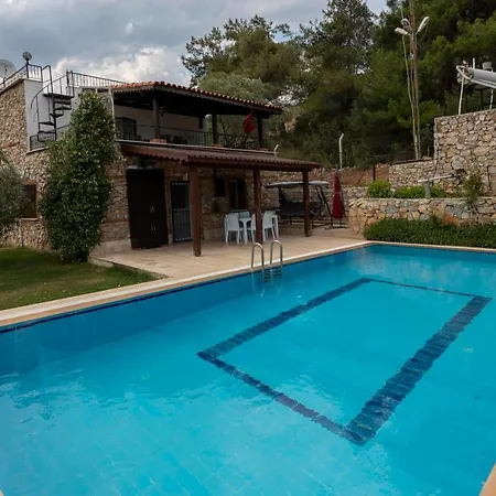 וילה Splendid Villa Surrounded By Nature Near Milas-Bodrum Airport Gulluk