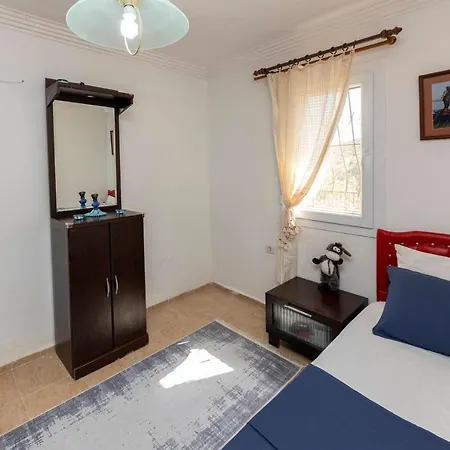 וילה Splendid Villa Surrounded By Nature Near Milas-Bodrum Airport *